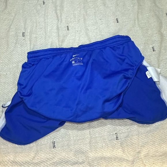 Nike dri-fit running shorts size M w/liner (b6) - Picture 3 of 4